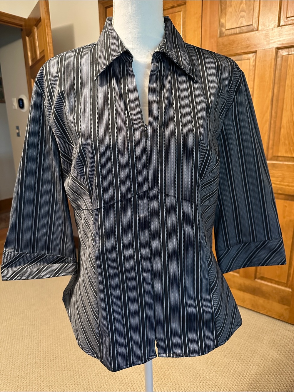 DCC Missy Striped Black & Gray womens adjustable 2 zipper Shirt XL